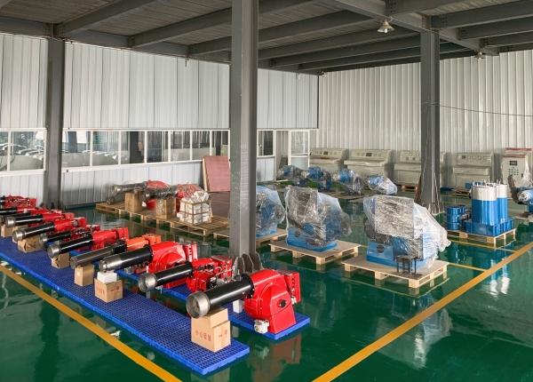 各機(jī)型燃燒機(jī)現(xiàn)貨